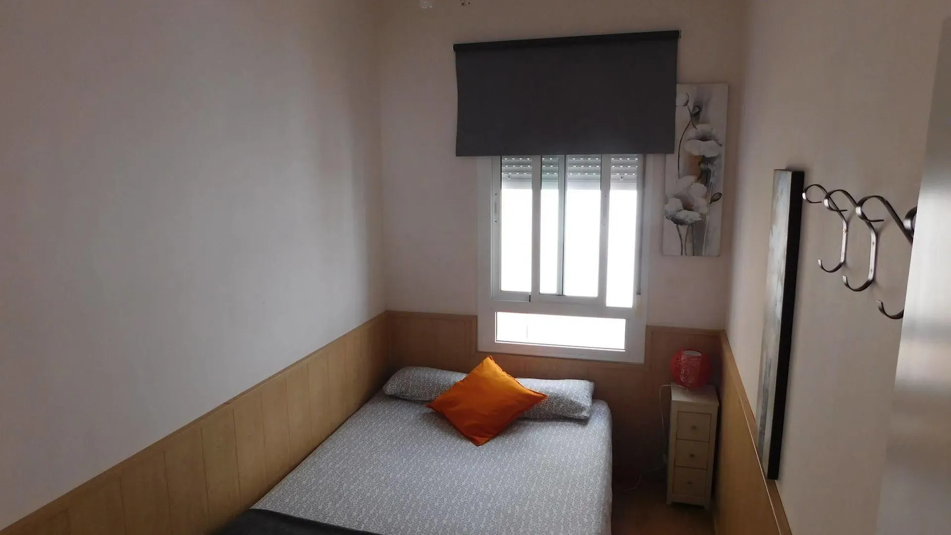 Cadiz Inn Backpackers Hostel