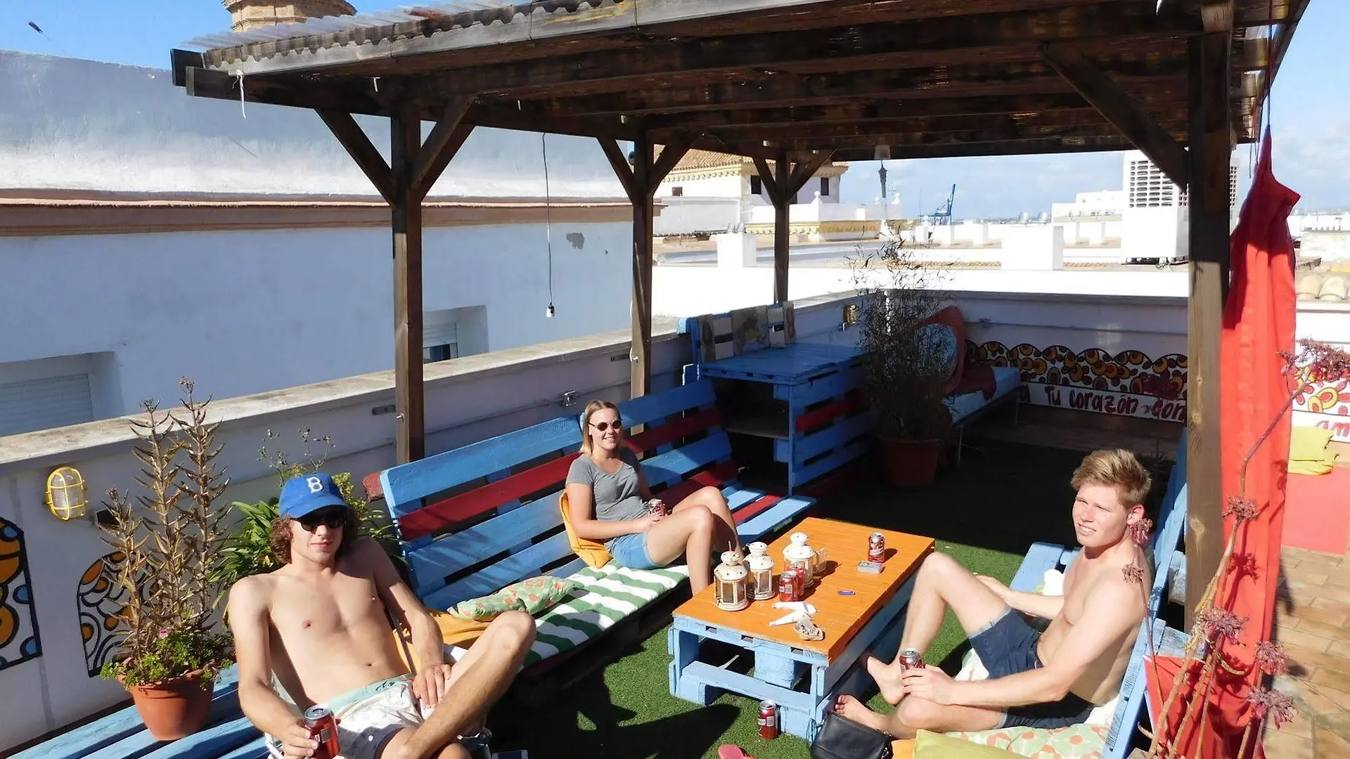 Cadiz Inn Backpackers Hostel