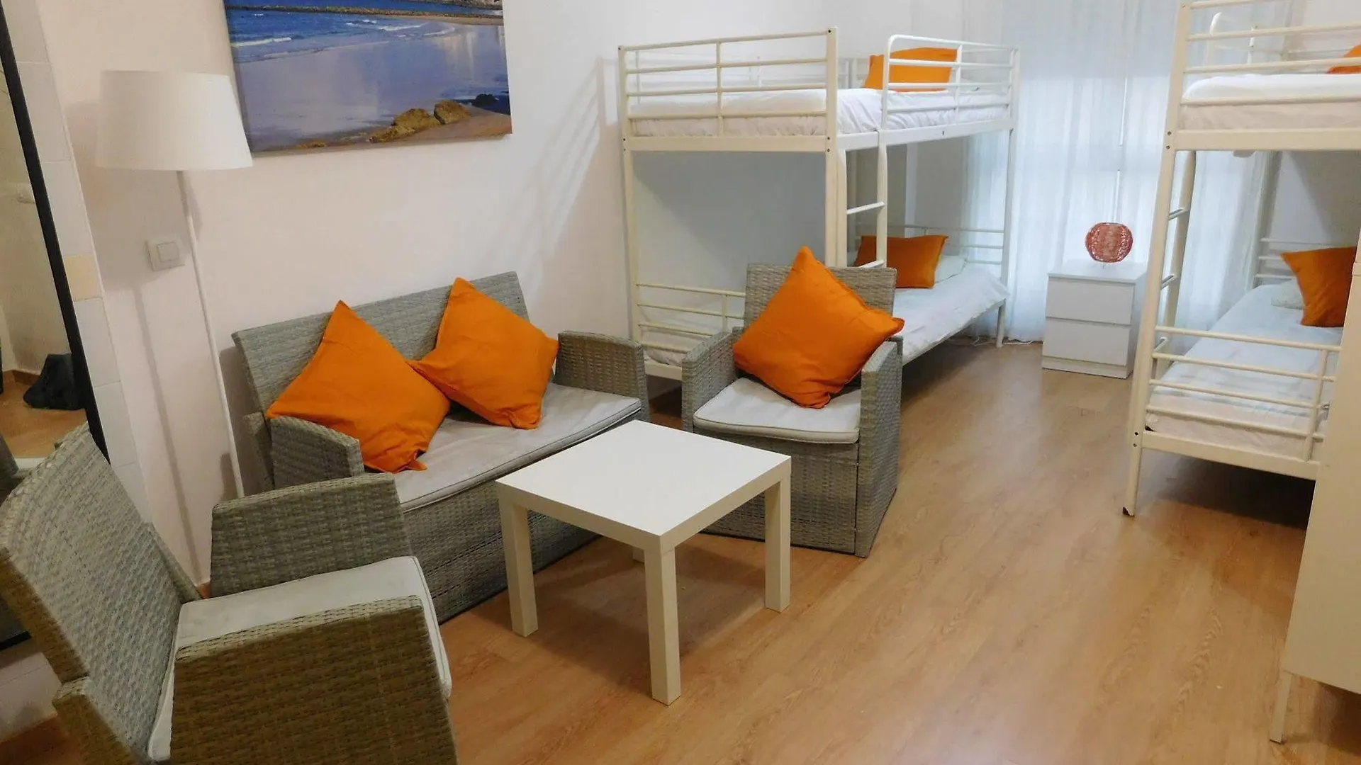 Cadiz Inn Backpackers 0*,  Spain