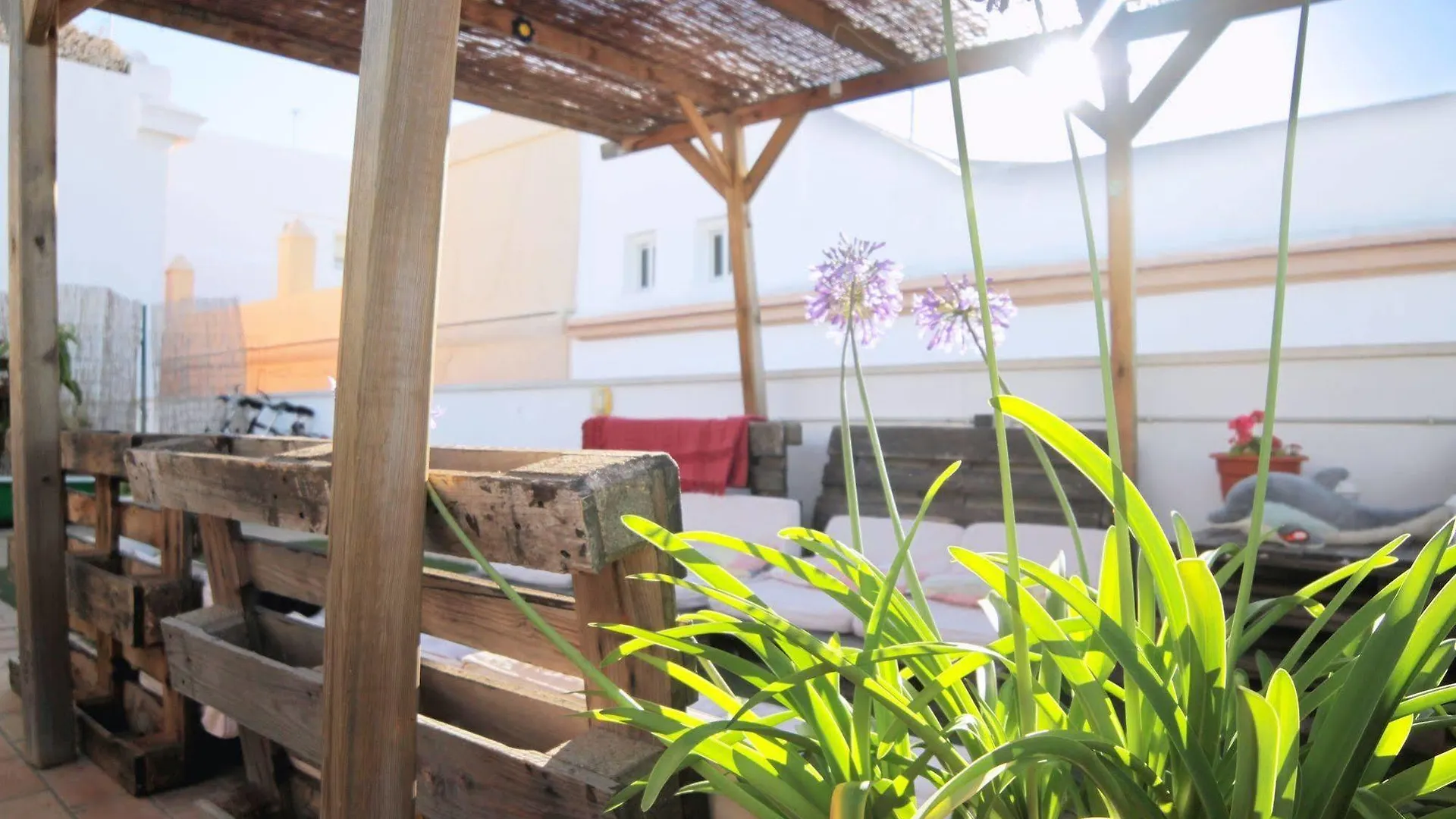 Cadiz Inn Backpackers Hostel